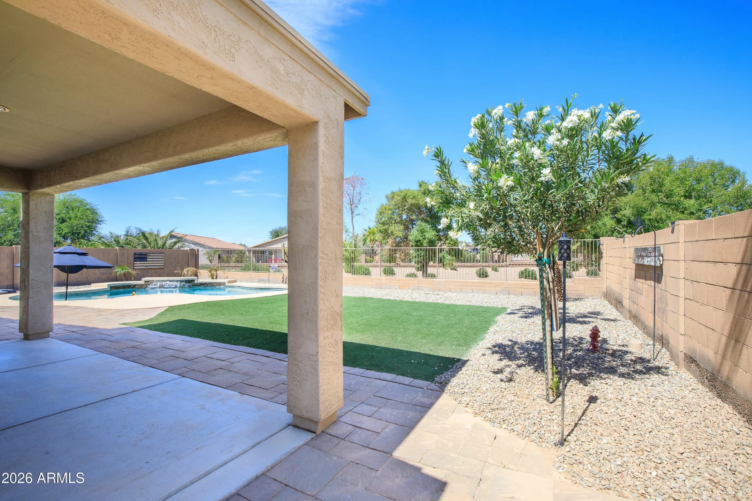 35678 N Tarentaise Drive, San Tan Valley, AZ — photo 3 of 37