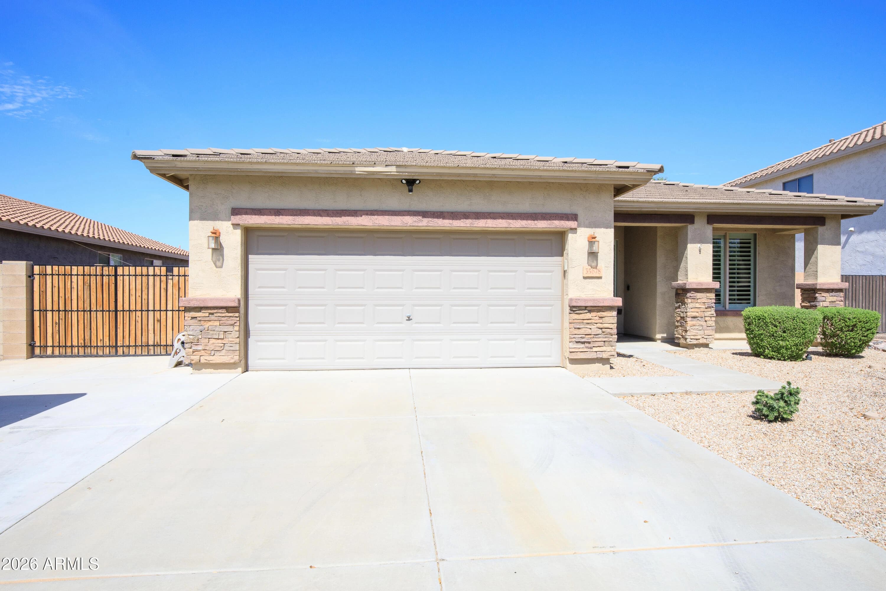 35678 N Tarentaise Drive, San Tan Valley, AZ — photo 1 of 37
